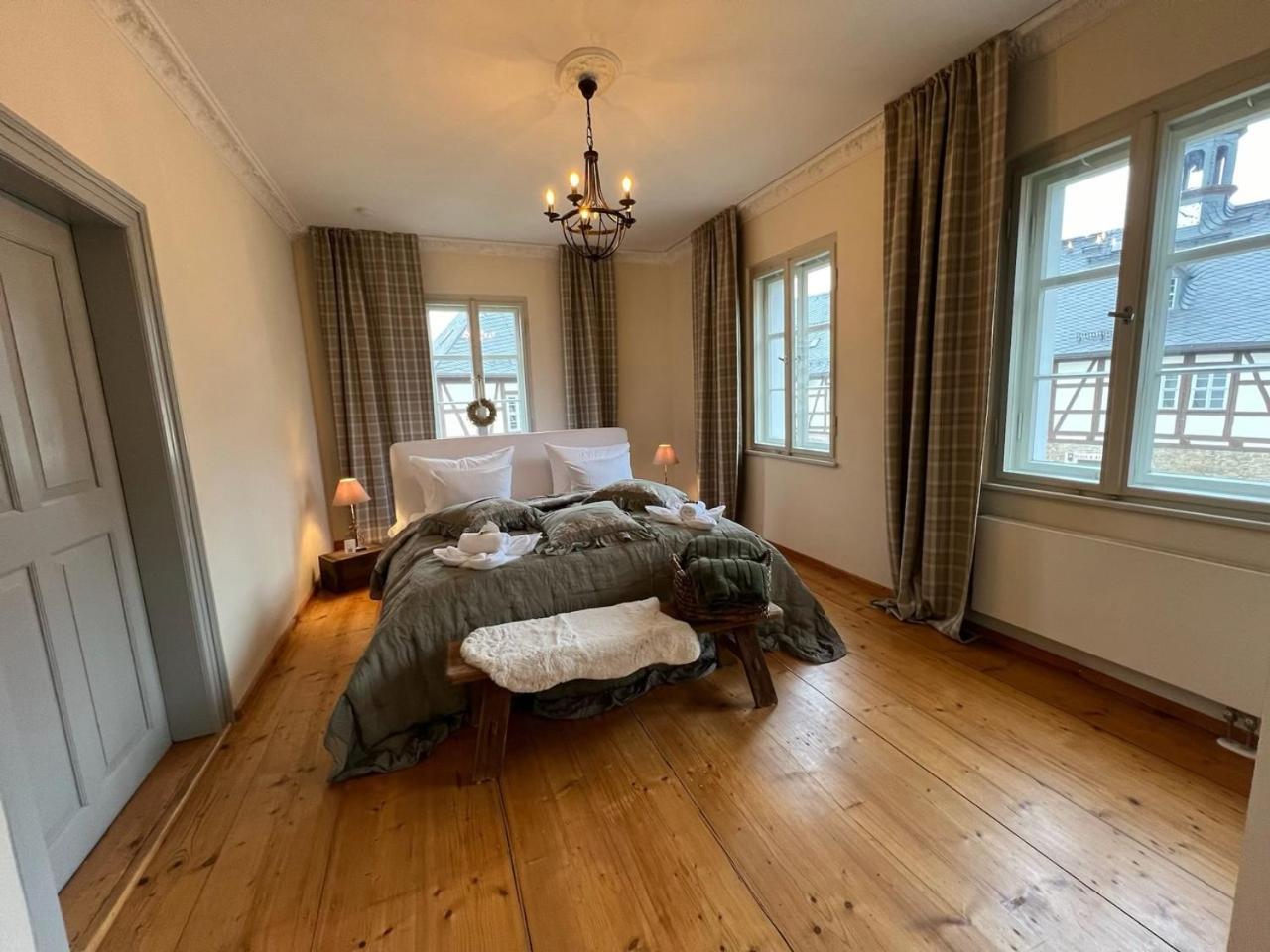 Feine Wohn Und Schlafstuben Im Herrenhaus I Unesco Welterbe I Parkplatz I Erzgebirge I Waldbuehne * Schwarzenberg (Saxony)